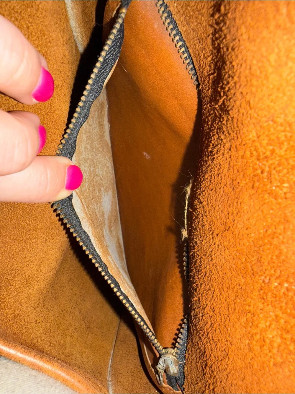 Coach Vintage Scout British Tan Leather Crossbody Bag With Brass Snap 9890